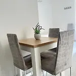 Flora Apartmán